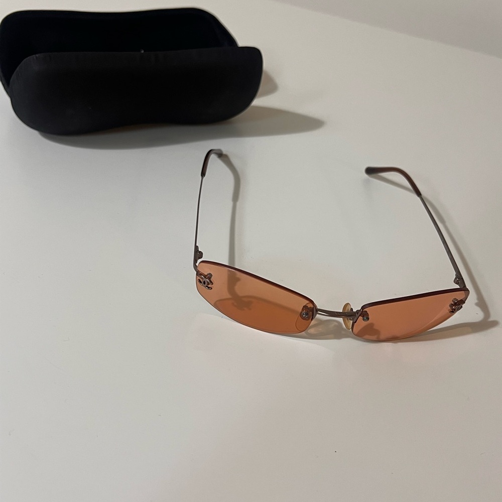 Chanel rimless sunglasses - Picture 2 of 8
